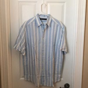 Perry Ellis Button down Shirt Size L